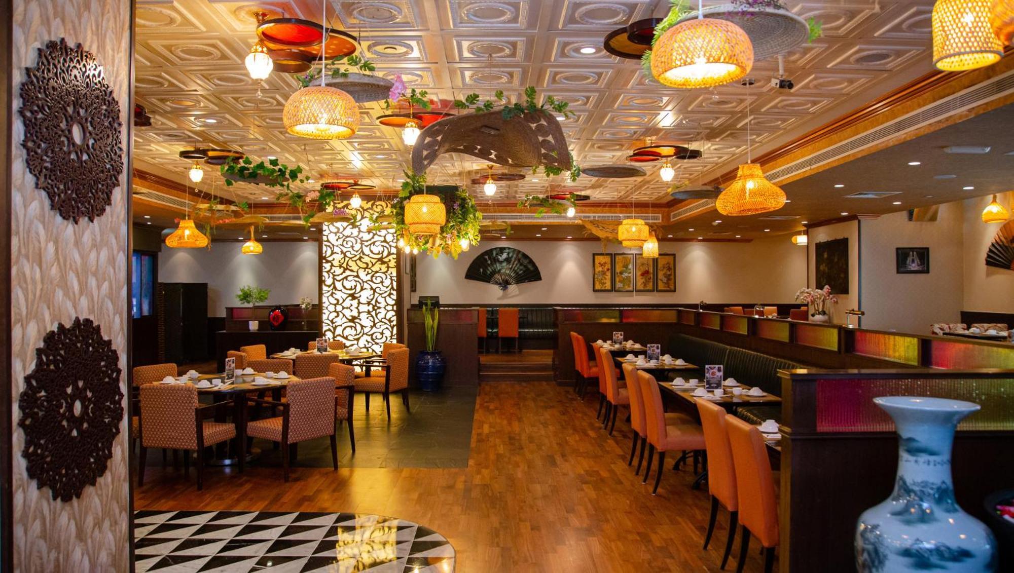 Park Regis Kris Kin Hotel Dubai Exterior foto Interior of a restaurant in Hong Kong